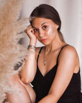 25